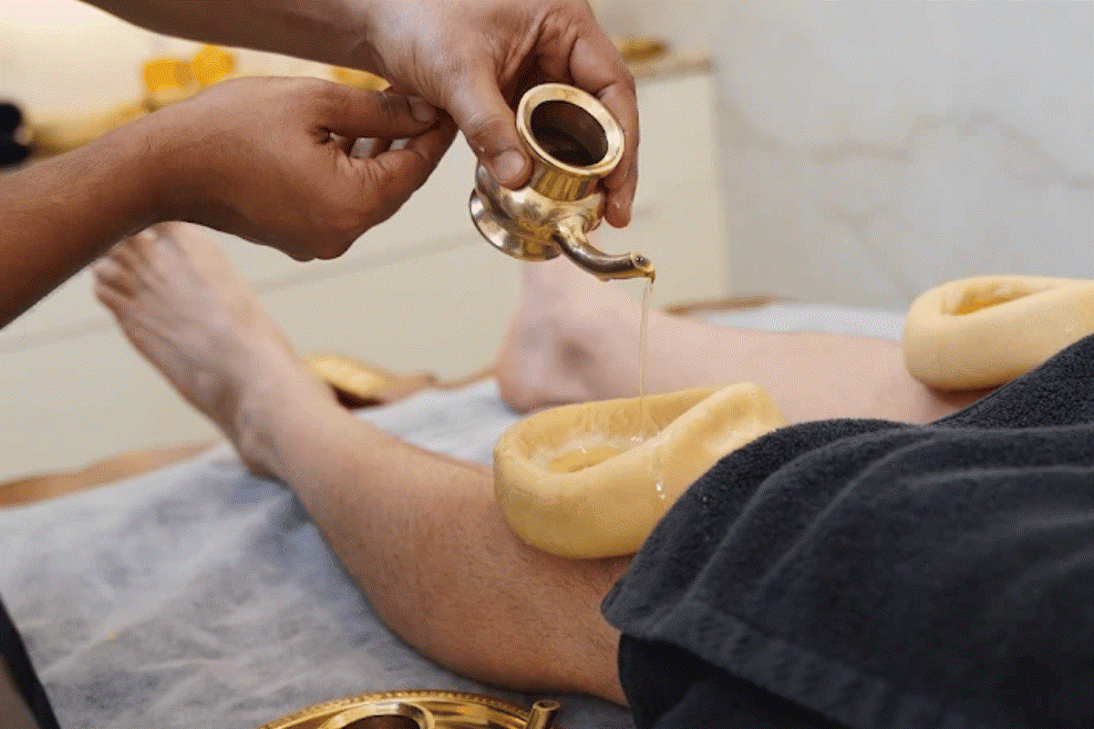 knee joint treatment in Ayurveda
